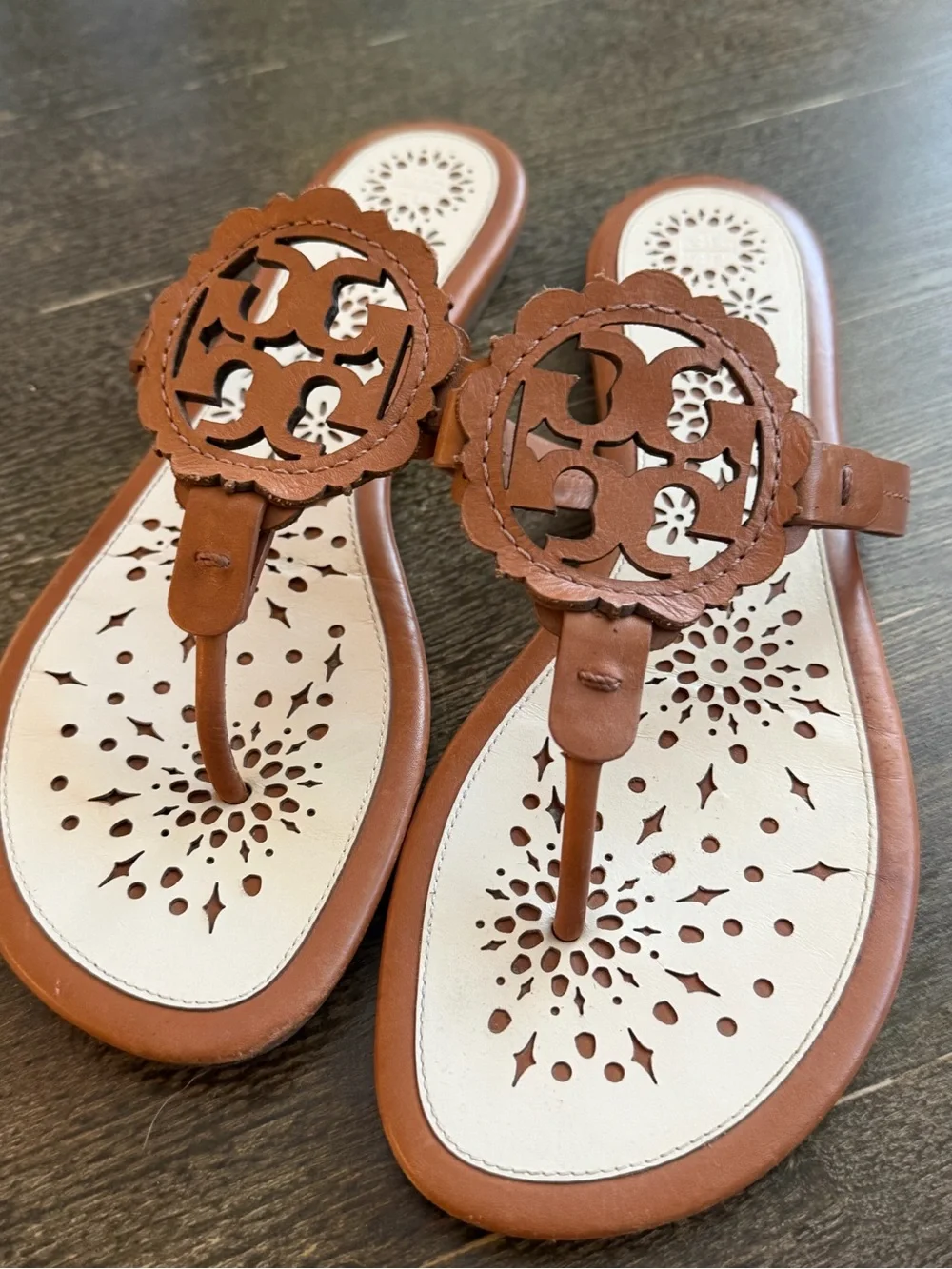 Tory Burch Miller Scalloped Brown Leather Thong Sandals 11